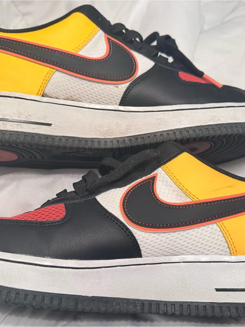 Men's 10.5 Nike Air Force 1 Low 'Sunburst'